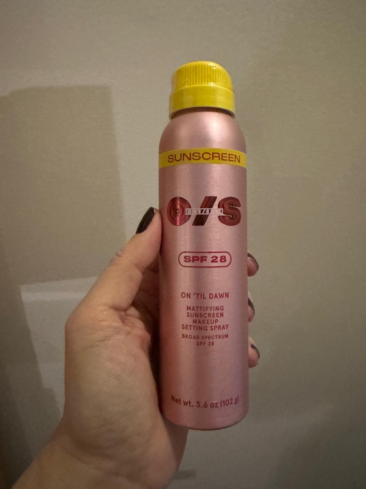 One Size Matlaştırıcı Güneş Korumalı Makyaj Spreyi