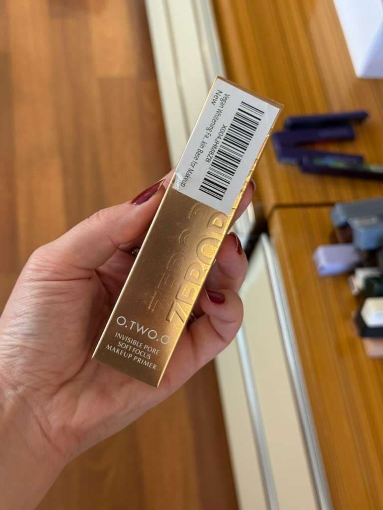 O.TWO.O Gözenek Gizleyici Makyaj Primerı