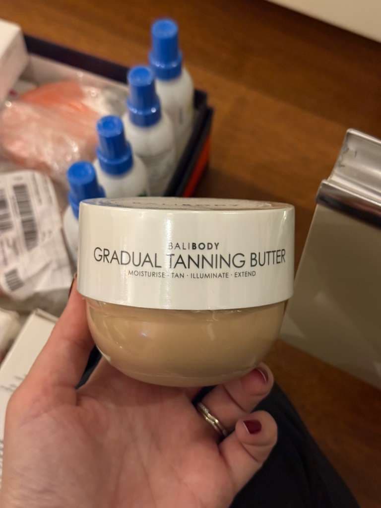 BaliBody Kademeli Bronzlaştırıcı Vücut Butter